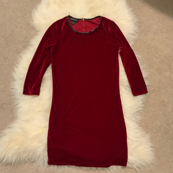 SEDUCTION Red Velvet Dress - S - Picture 6 of 6